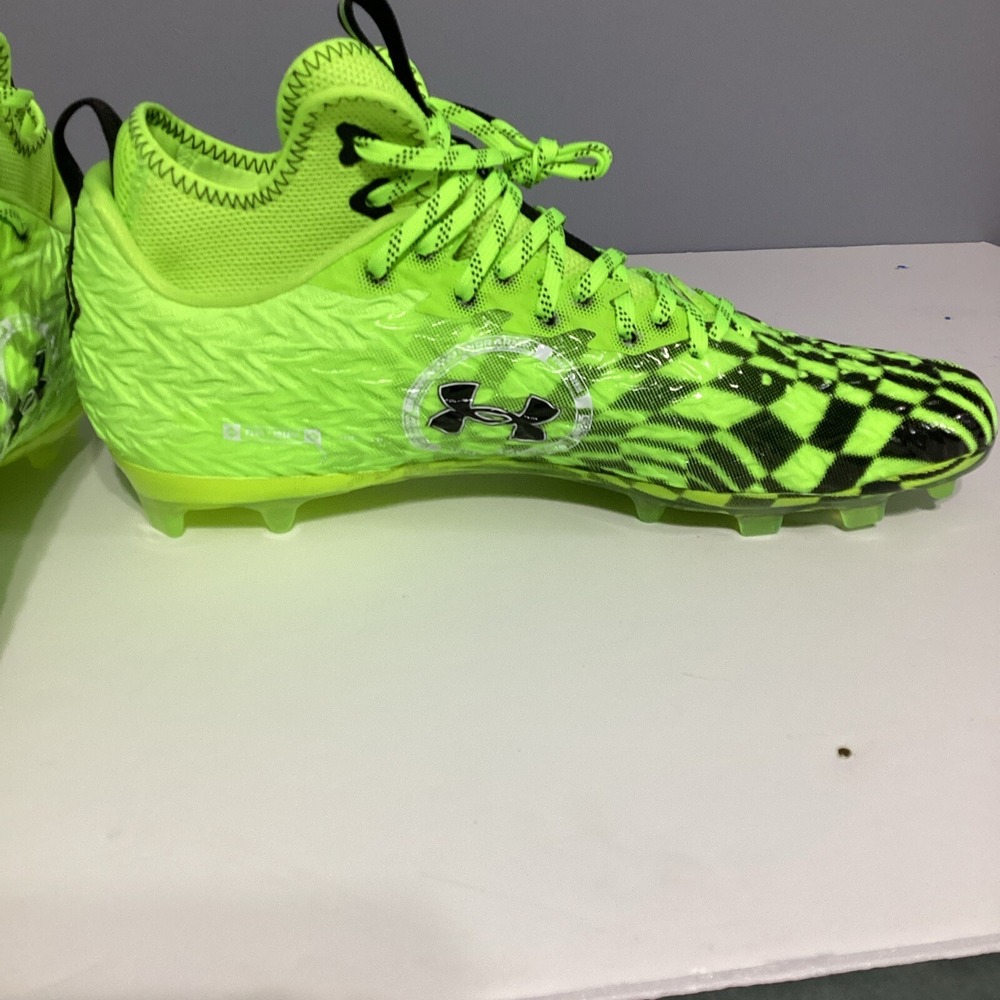 Under Armour Men's Football Cleats Spotlight Clone Green/Black 3026336 SZ 13 - Picture 3 of 8